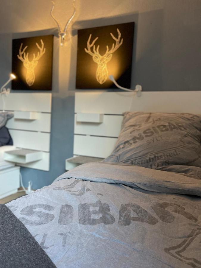 Appartment 53Qm Im Architektenhaus - 2 Schlafzimmer Mit Kueche Und Bad, Nur 2Min Von A8 - Ruhig Und Modern Irschenberg Eksteriør billede